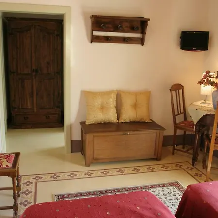 Palazzo Gambino Bed & Breakfast Acireale