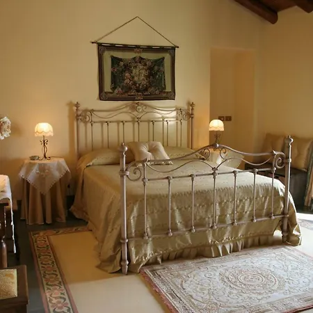 Palazzo Gambino Bed & Breakfast 3*