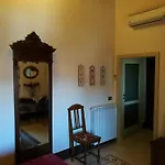 Palazzo Gambino 3* אסראלה
