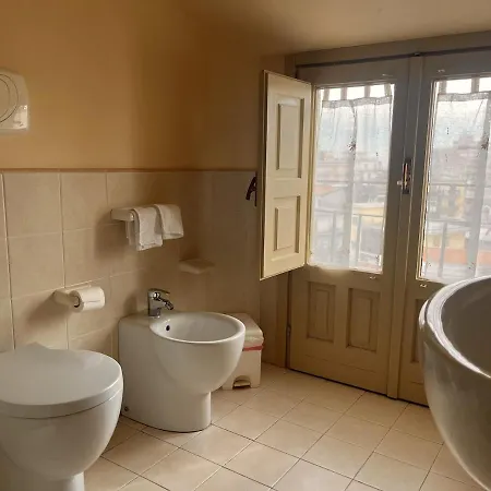 Palazzo Gambino 3*