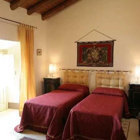 Palazzo Gambino Bed & Breakfast 3*