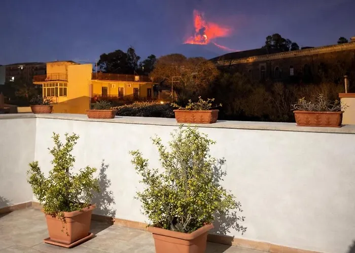 Palazzo Gambino アチレアーレ