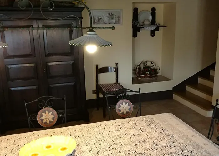 Palazzo Gambino アチレアーレ