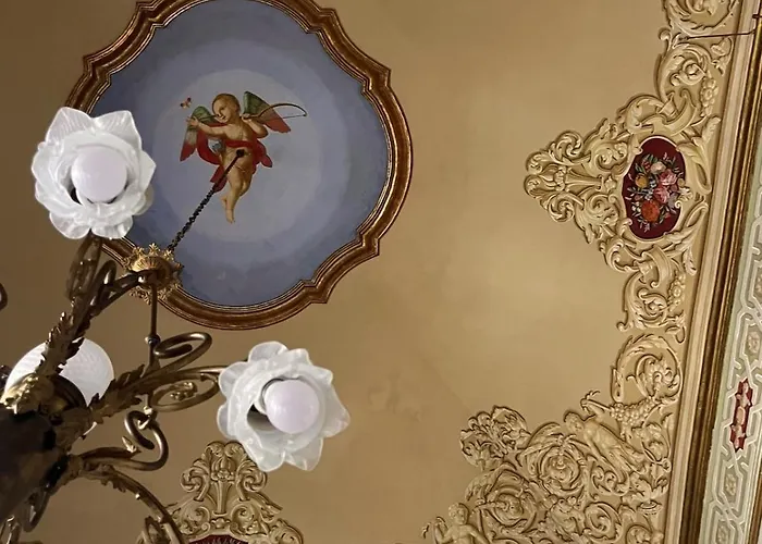 Palazzo Gambino 3*